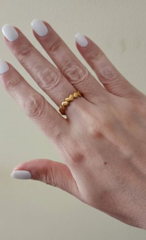 Anel corações no aço inoxidável